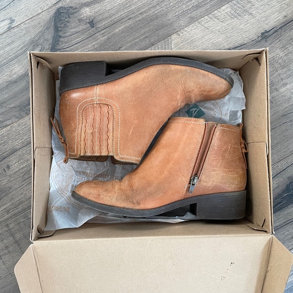 Sperry Juniper Bree Bootie - Picture 1 of 7